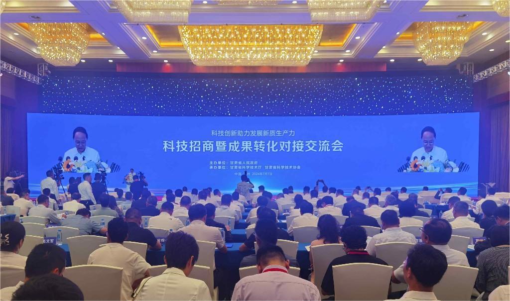 開(kāi)幕式01.jpg 開(kāi)幕式01.jpg